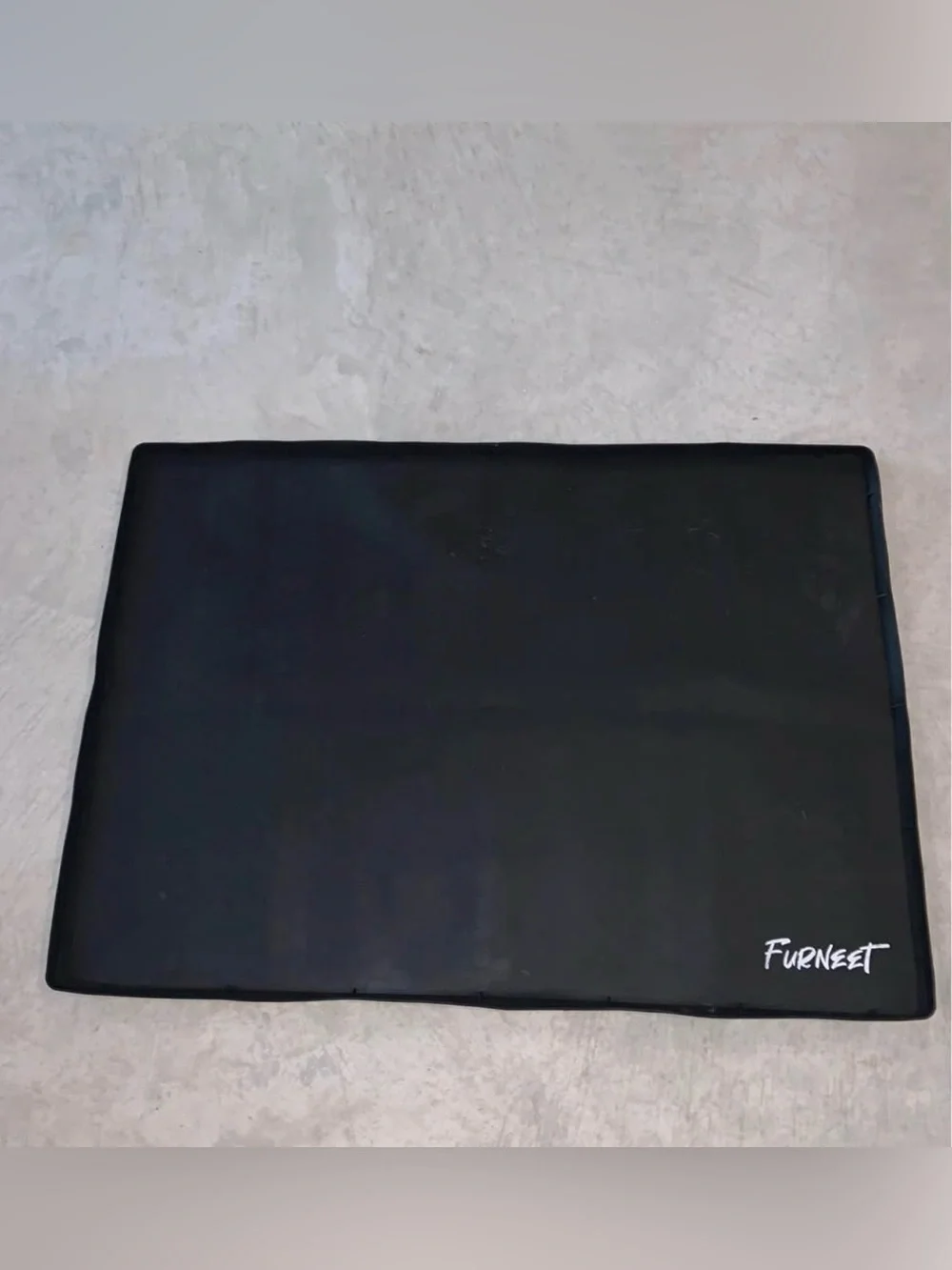Black mat